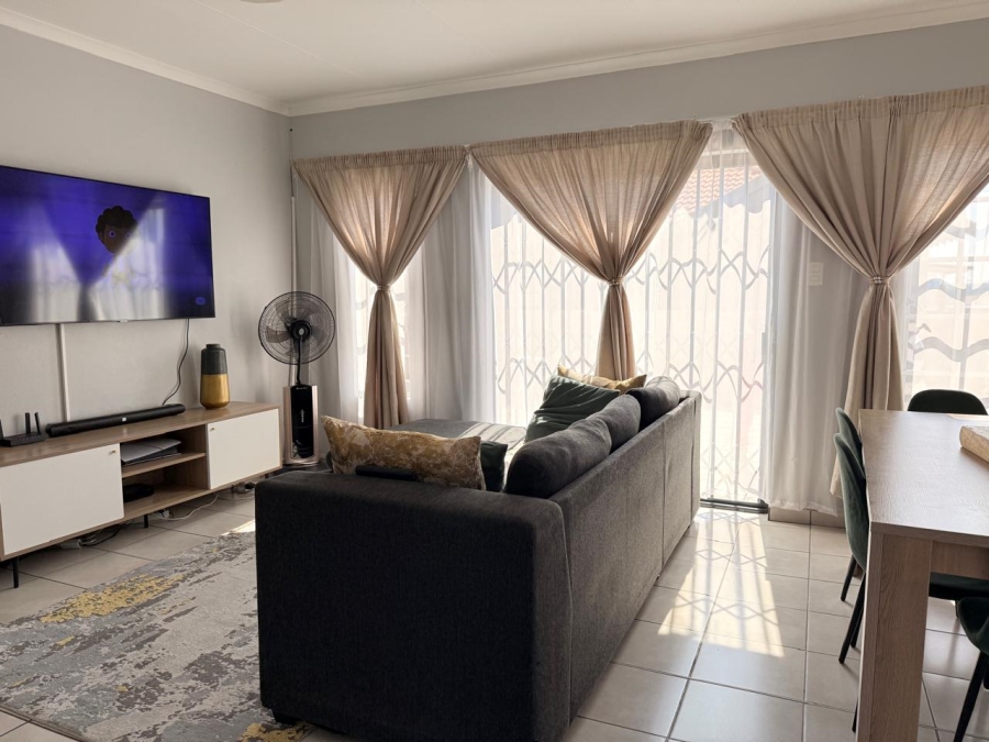 3 Bedroom Property for Sale in Waterkloof East North West